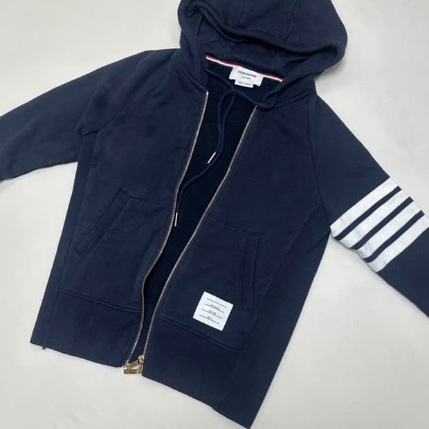 (정품) 톰브라운 후드집업 2사이즈