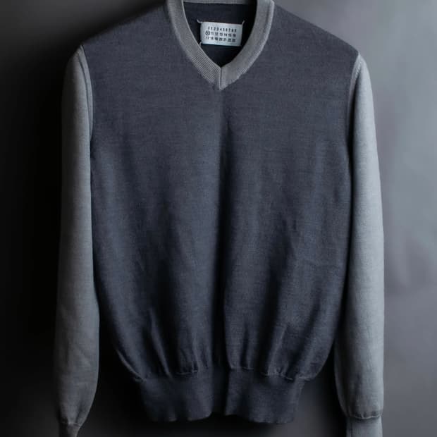 메종 마틴 마르지엘라 브이넥 울 니트