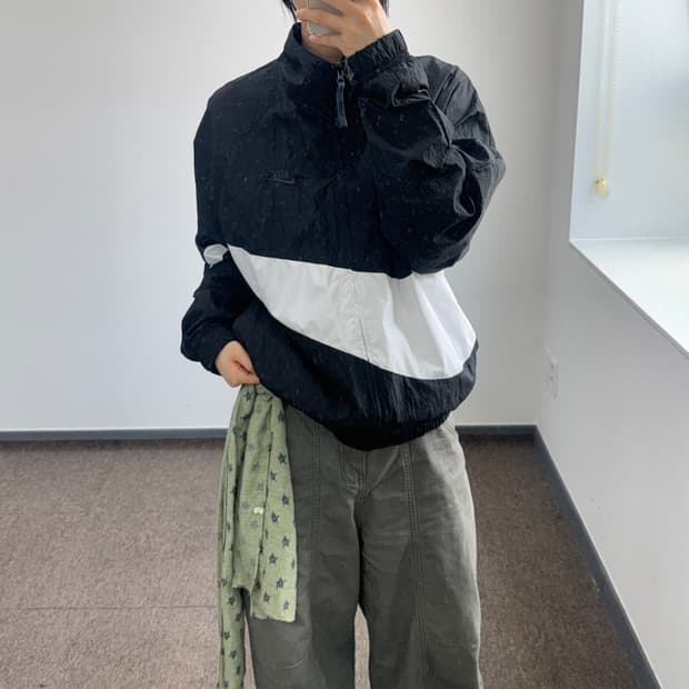 Nike 나이키 빅스우시 블랙 바람막이