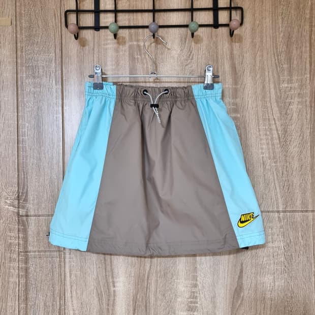 나이키 우븐 스커트