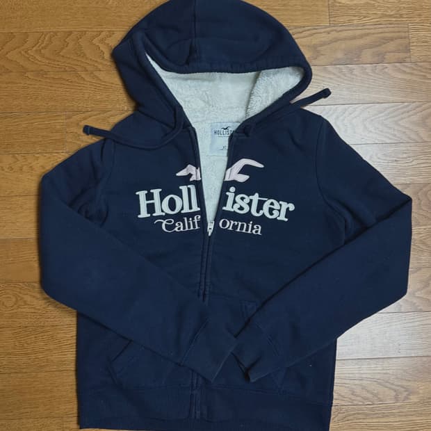 홀리스터 네이비 xs 딱붙핏!