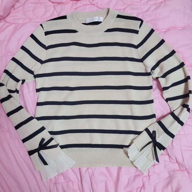 급처새상품!OZOC오조크 소매러플리본 스트라이프 공주니트 레니본st