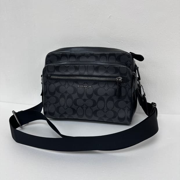 COACH 코치 남여공용 가죽 시그니처 크로스백