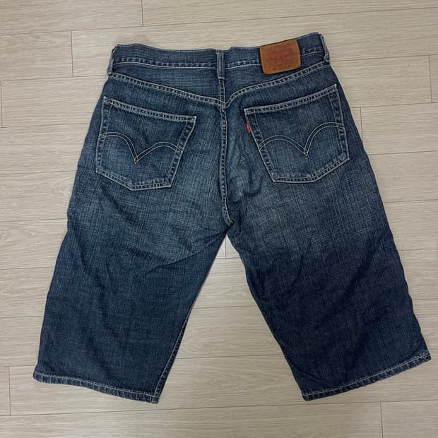 Levi's 리바이스 하프팬츠 반바지