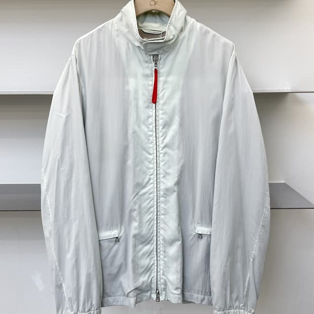 프라다 Sgv 441 스포츠 패커블 자켓