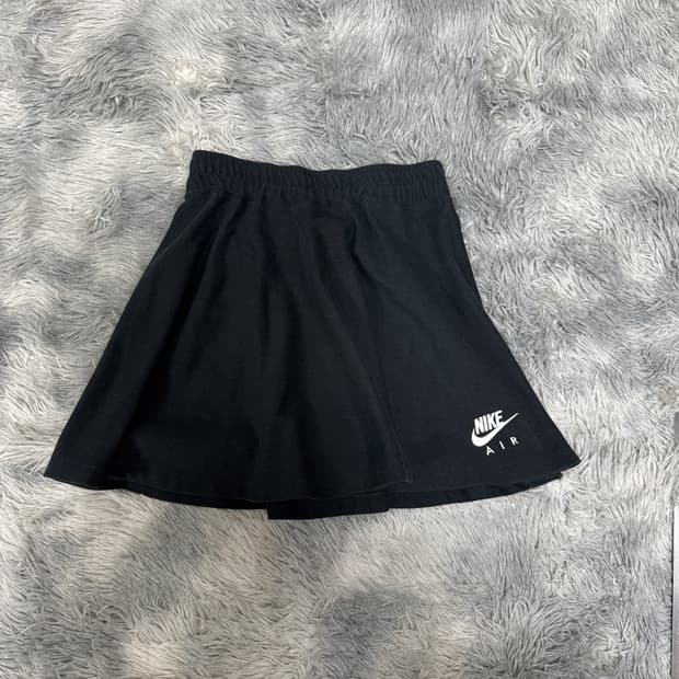 나이키 여성스커트 M사이즈