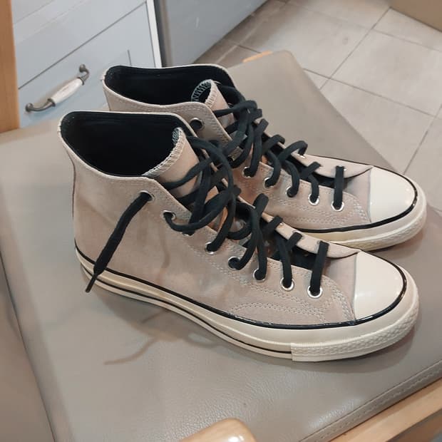 컨버스 척 70 하이 스웨이드 
실트 레드 260mm