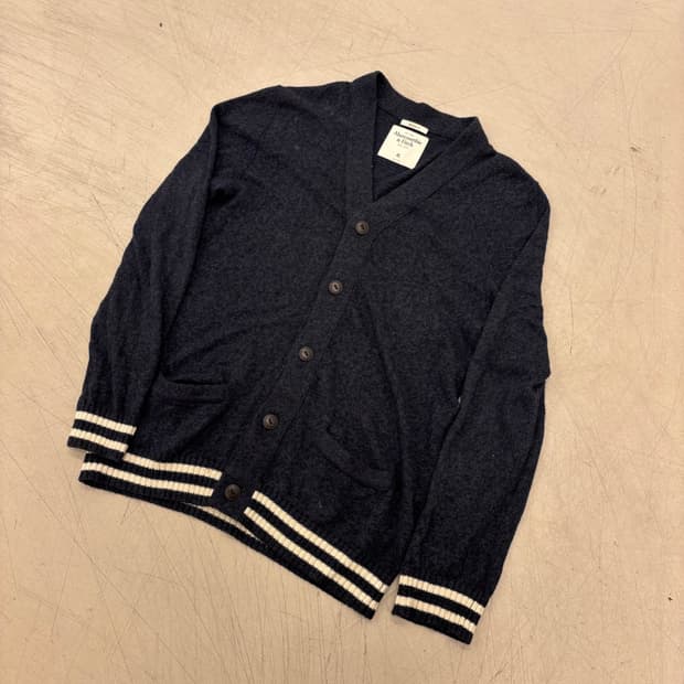 아베크롬비 네이비 가디건