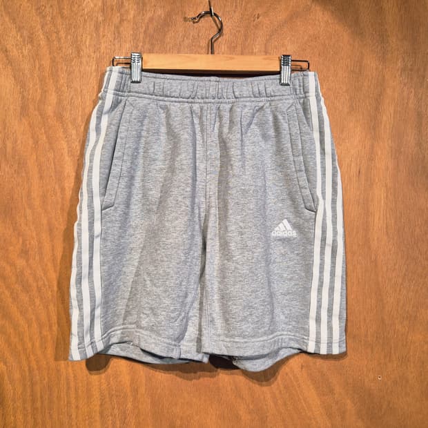 아디다스 에센셜 프렌치테리 쇼츠 M