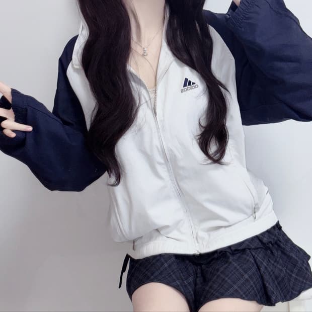🐰아디다스 화이트 딥네이비 데일리 바람막이 점퍼🤍
