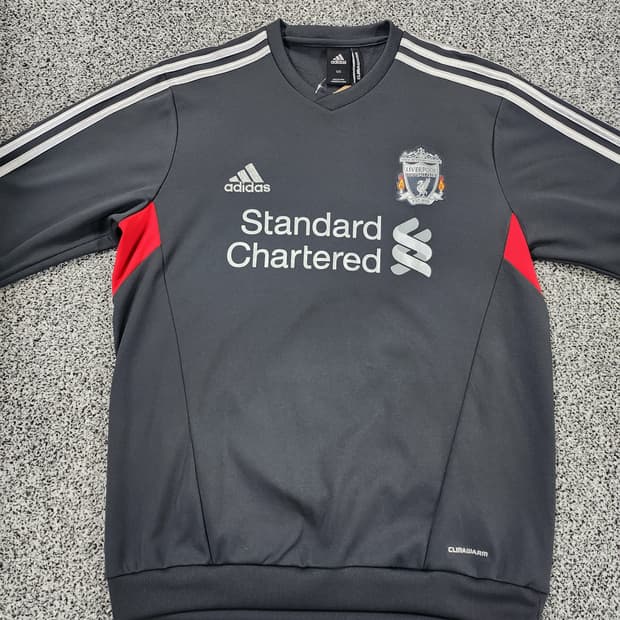 아디다스 x 리버풀 빈티지 트레이닝 맨투맨 XL