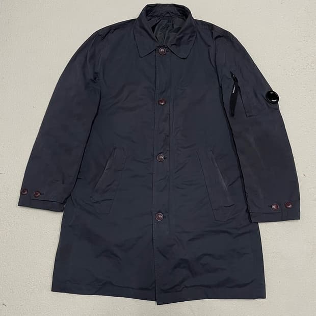 [100] CP컴퍼니 씨피 렌즈 와펜 나일론 싱글 발마칸 코트 1850