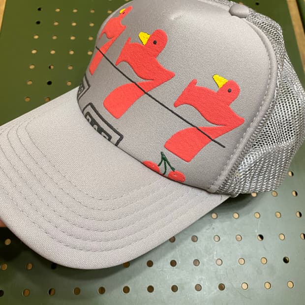 캐피탈 트러커캡