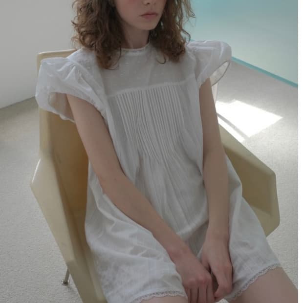 오버듀플레어 EYELET PUFF JUMPSUIT_WHITE