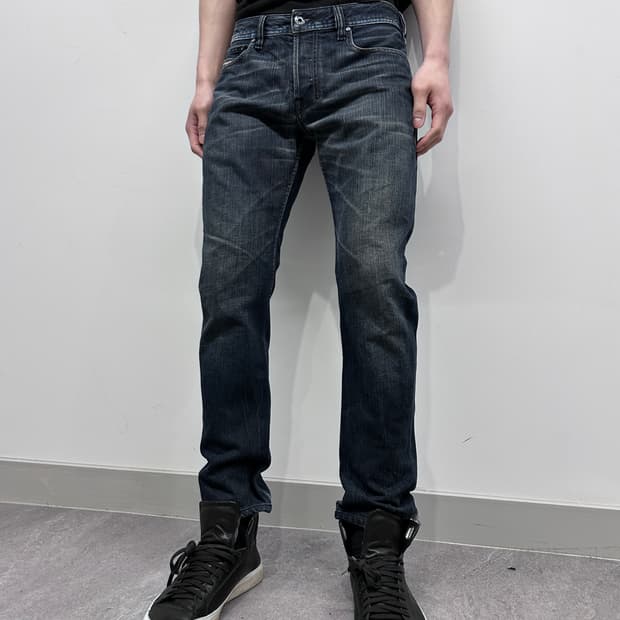 디젤 자티니 슬림 워싱 데님 팬츠