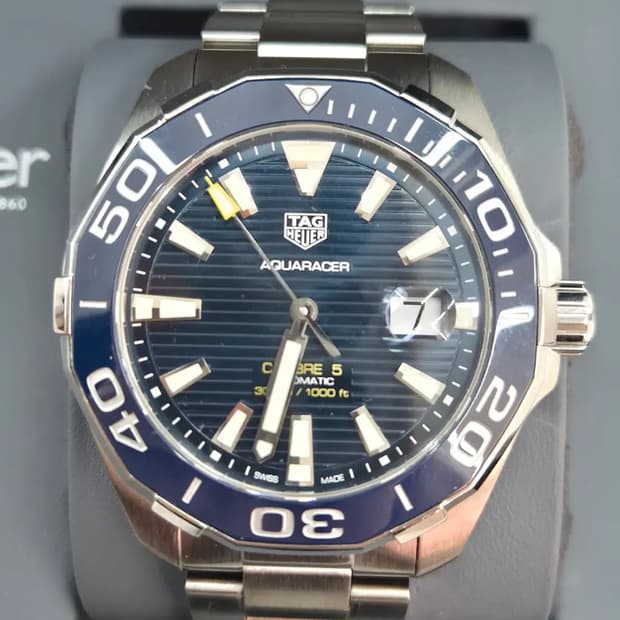 태그호이어 아쿠아레이서 프로페셔널 300