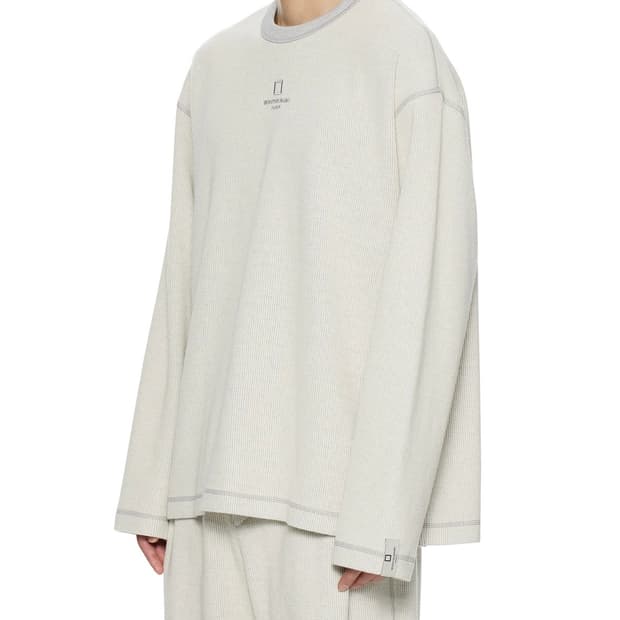 [50]우영미 25FW 아이보리 니트 스웨트셔츠
