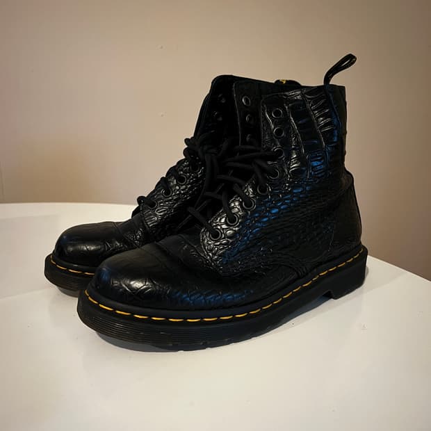 닥터마틴 1460 파스칼 크록 부츠