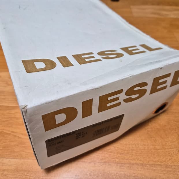 DIESEL 미드탑 빈티지 컨버스 새제품