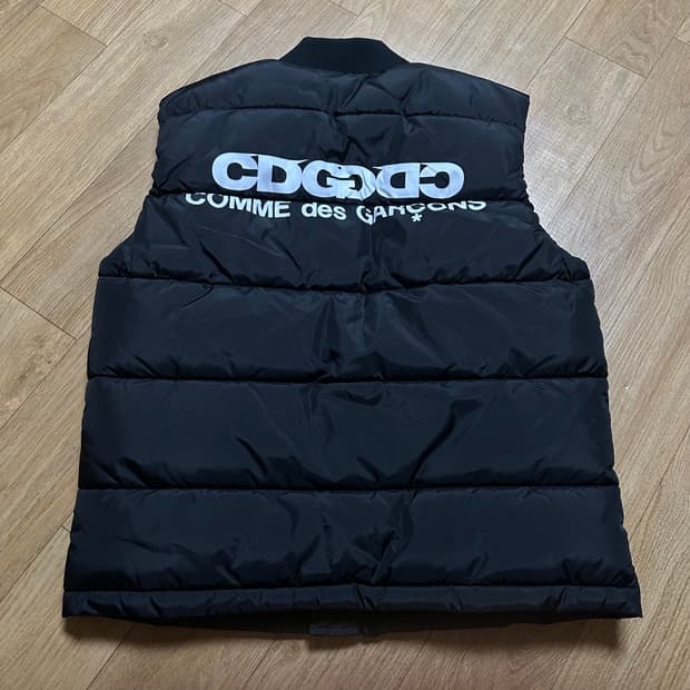 Cdg 꼼데가르송 알파인더스트리 패딩베스트