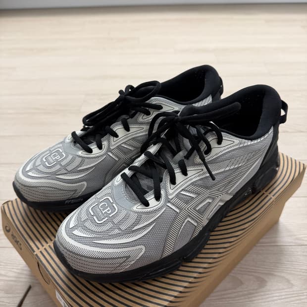 아식스 젤 퀀텀 cp컴퍼니 콜라보