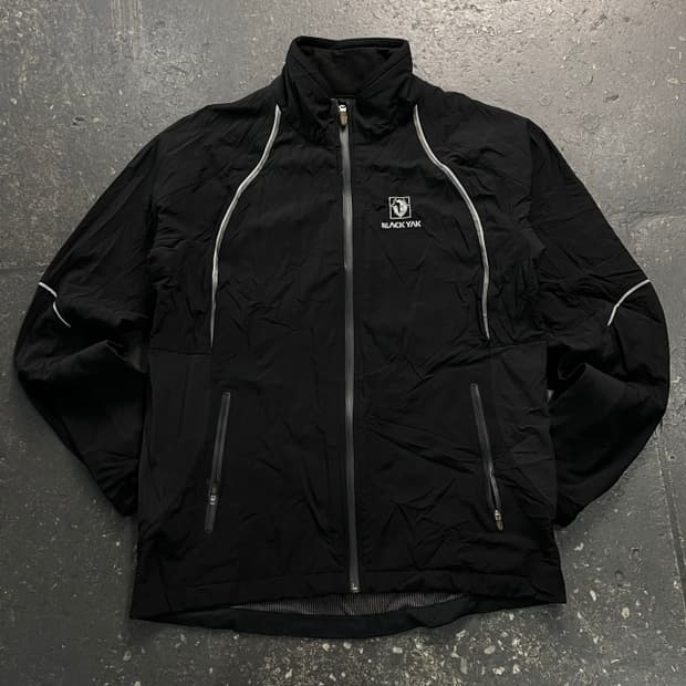 100 블랙야크 바람막이