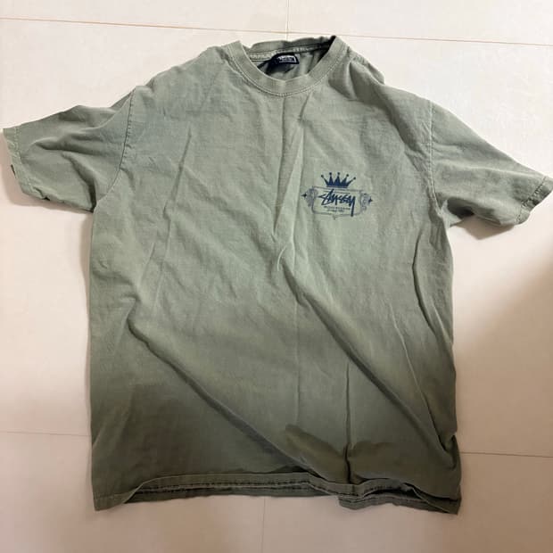 스투시 티셔츠