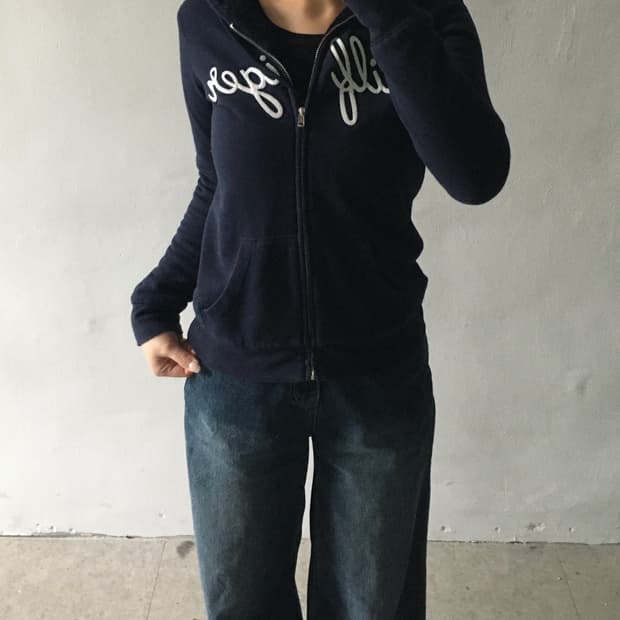 타미힐피거 레터링 후드집업