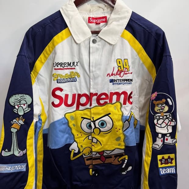 슈프림x스펀지밥 콜라보 레이싱자켓