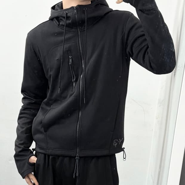 Y-3 요지 야마모토 투웨이 테크 후드 집업
