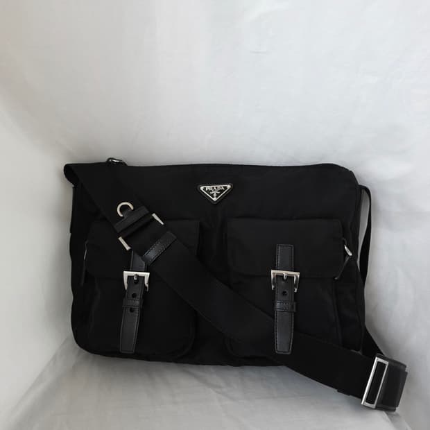 [정품 PRADA] 프라다 투포켓 지퍼 나일론 크로스백 라지