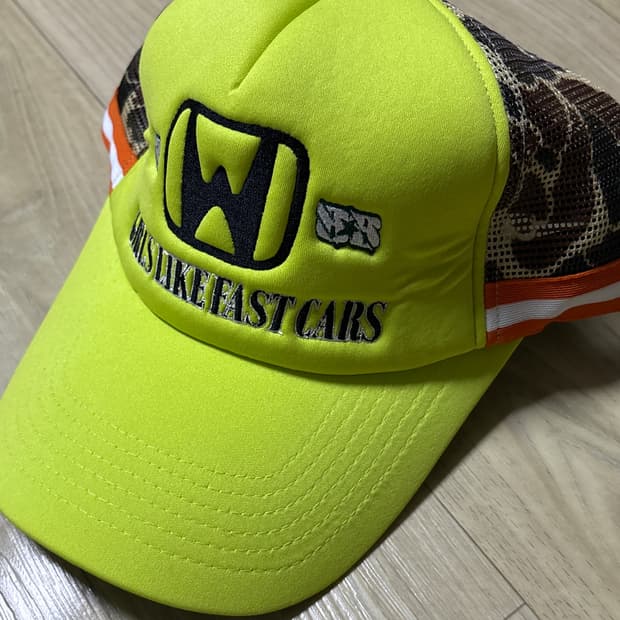 위캔더스 트러커 캡