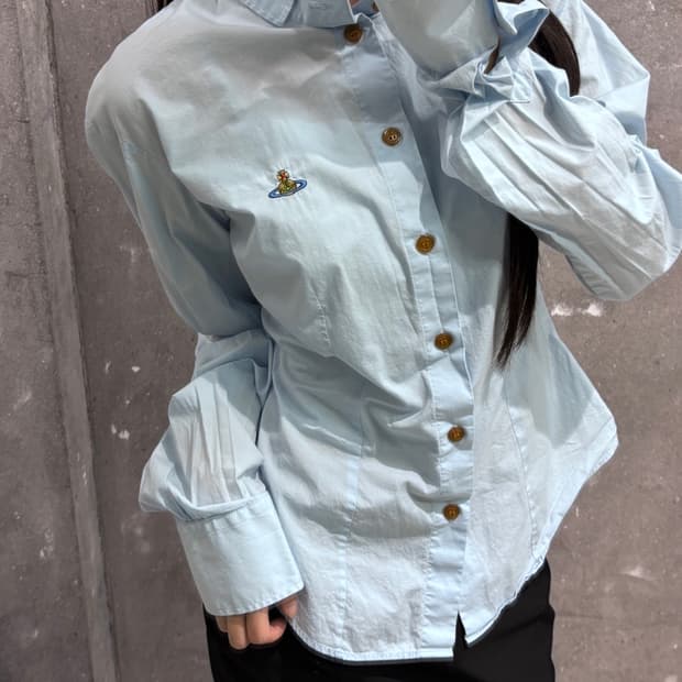 Vivienne Westwood 비비안웨스트우드 스카이블루 우먼 셔츠
