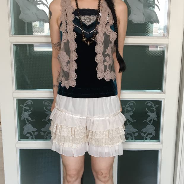 Crochet point open vest