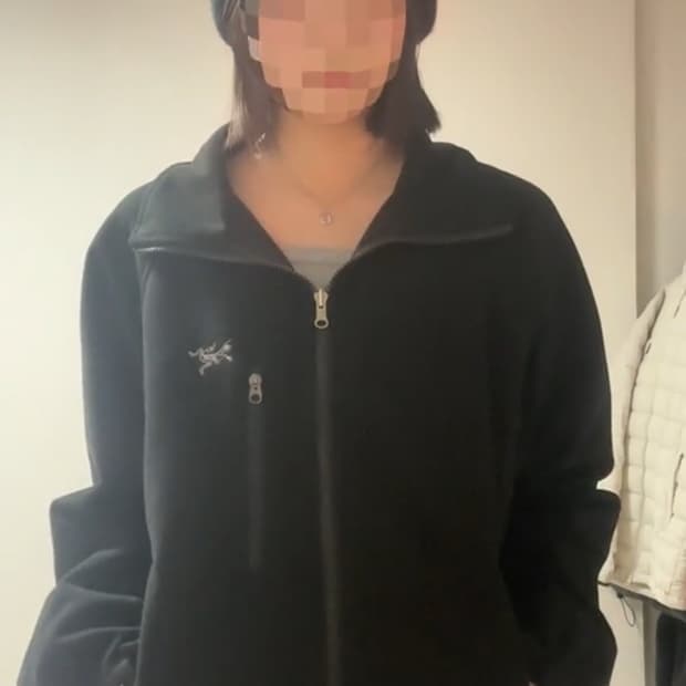 아크테릭스 후리스