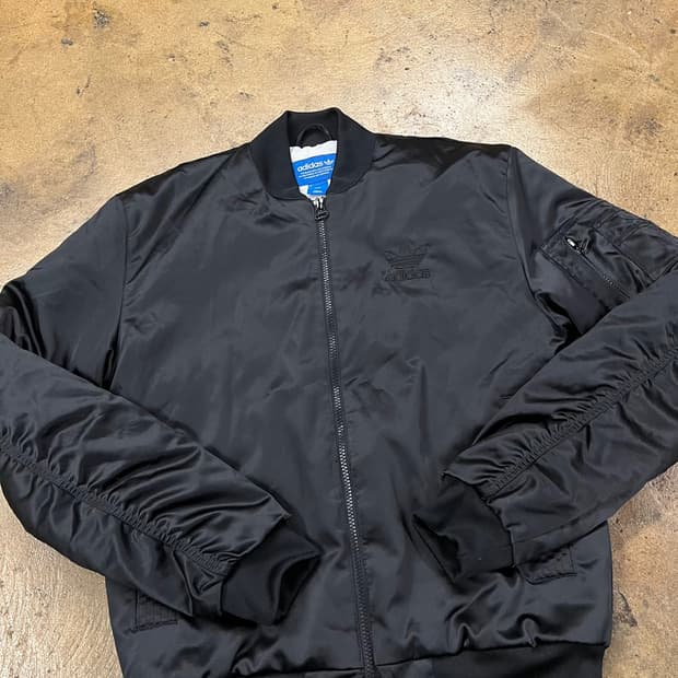 [정품/90] 아디다스 블랙 봄버 자켓 b8