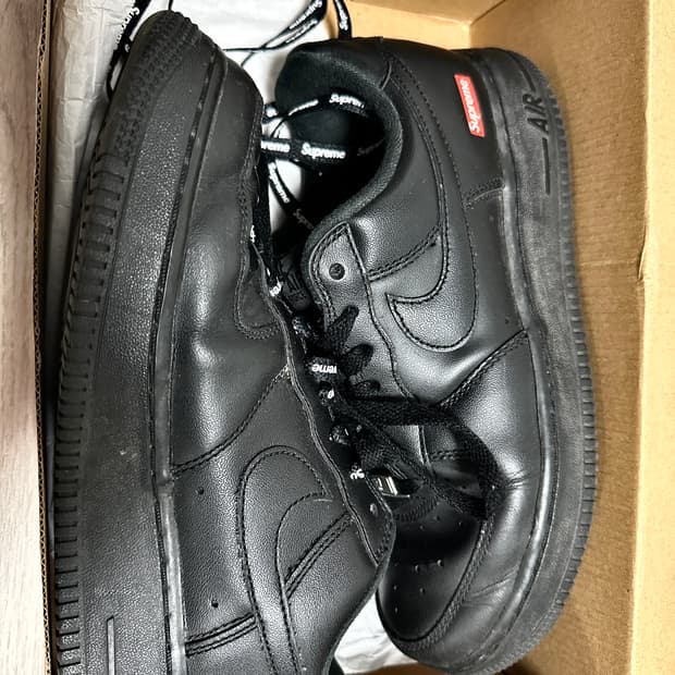 Nike x Supreme Air Force 1 Low Black