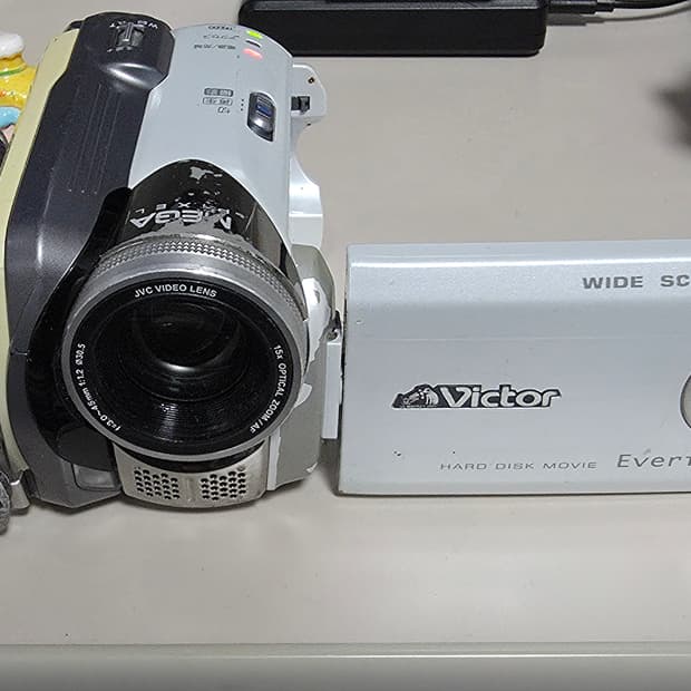 JVC 에버리오 GZ-MG67 빈티지 디지털 캠코더