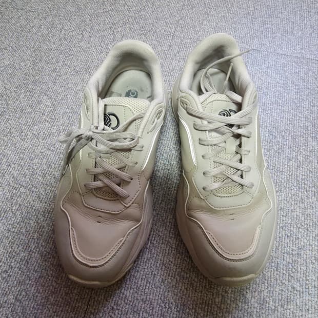 디스커버리 운동화