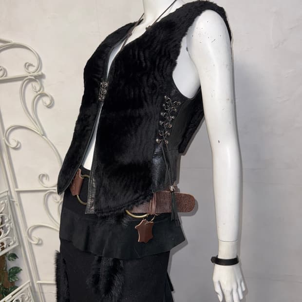 Jindo Klever lamb skin&fur laceup vest