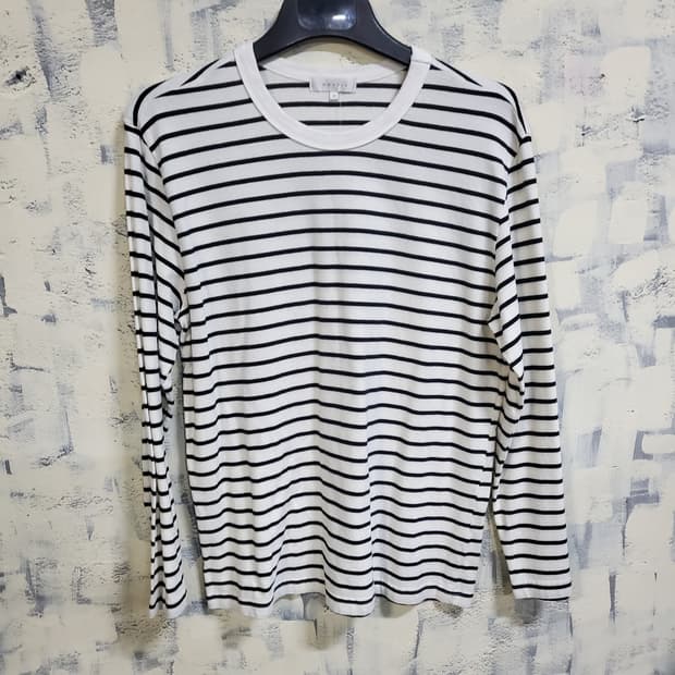 바스틱 화이트 블랙 스트라이프 긴팔티 