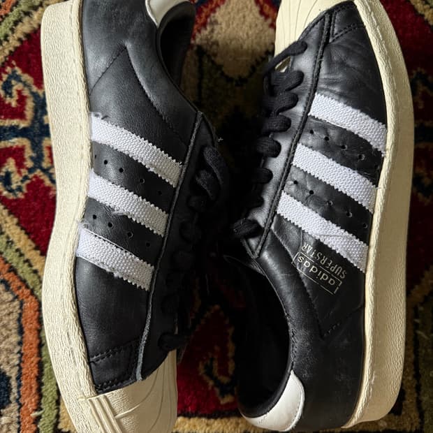 Adidas OG black leather Superstar