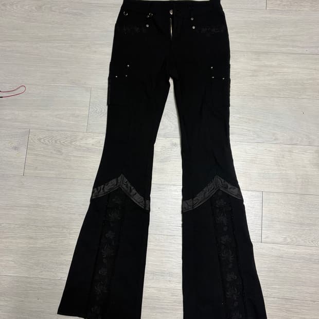 오즈오네스트 부츠컷 팬츠