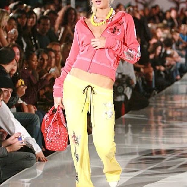 희귀.힐튼맛)) 홀리스터 로우라이즈 트랙팬츠 yellowgreen