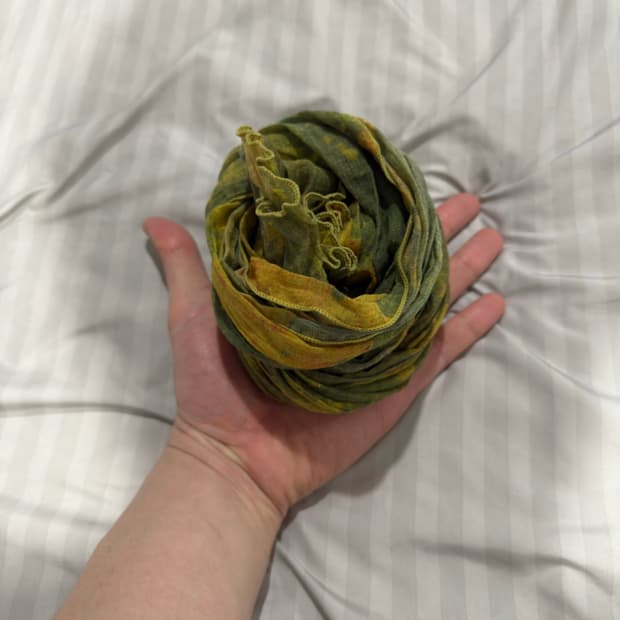 Lyte green 라이트그린 스카프