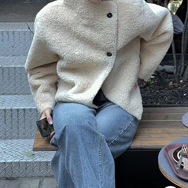 Ugipal 양면 시어링 자켓