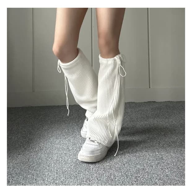 엘루아 스트링 부츠컷 레그워머 화이트 새상품