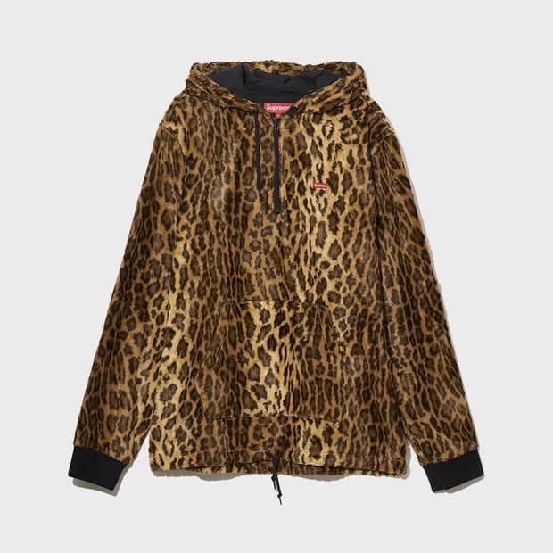 SUPREME hoodie