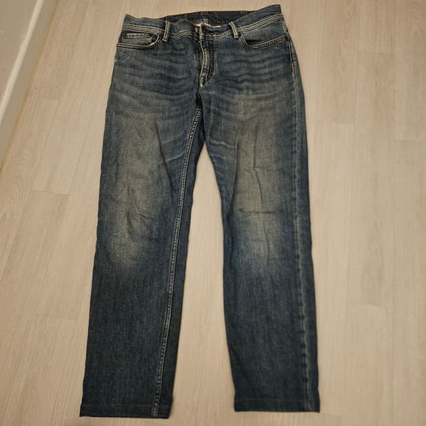아크네 노스 청바지 31/32 판매