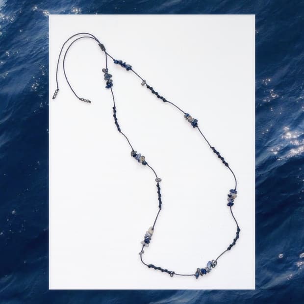 Blue wave beads necklace 블루 웨이브 비즈 목걸이